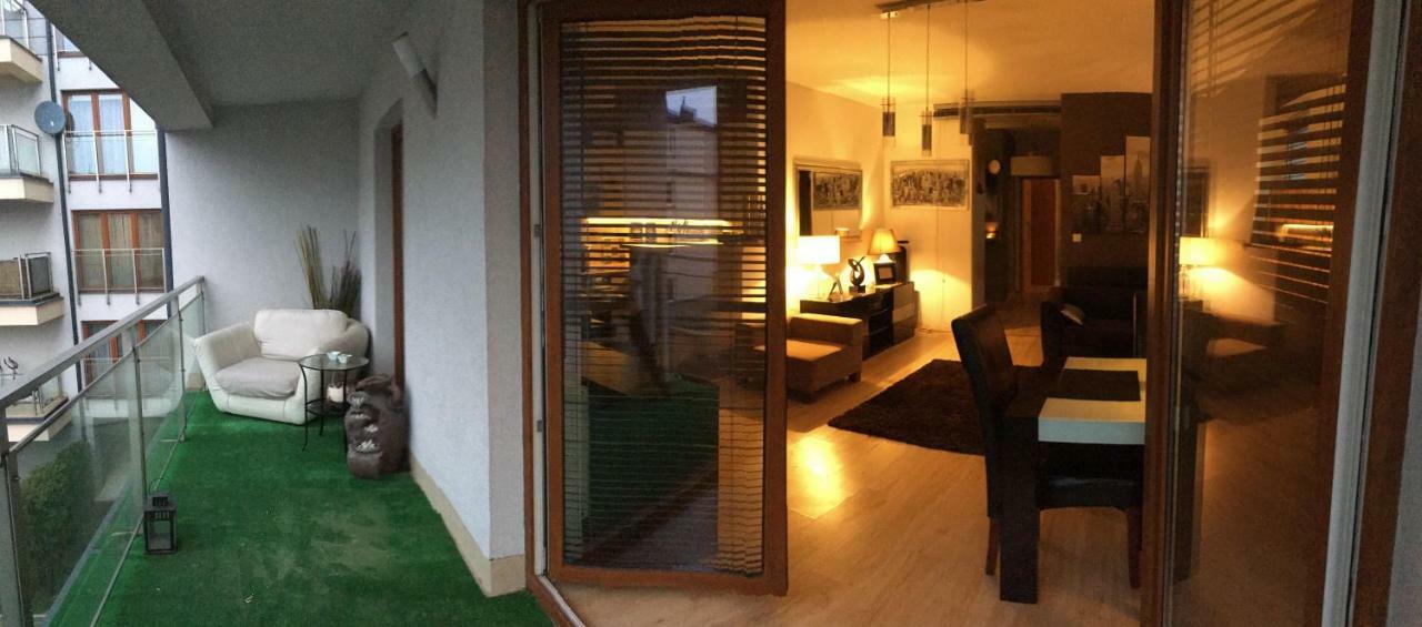 Warsaw King Size Apartment Exterior foto