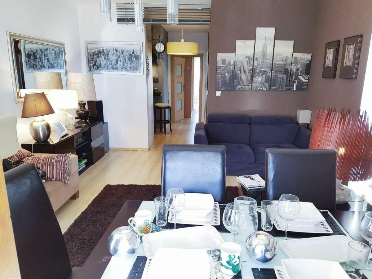 Warsaw King Size Apartment Exterior foto